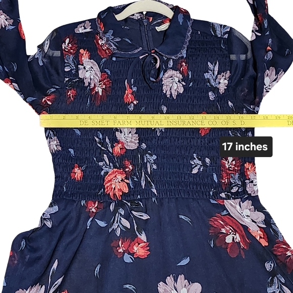 ABERCROMBIE AND FITCH Dress Womens Medium Navy Floral Smocked Tie Neck Romantic - Picture 8 of 11